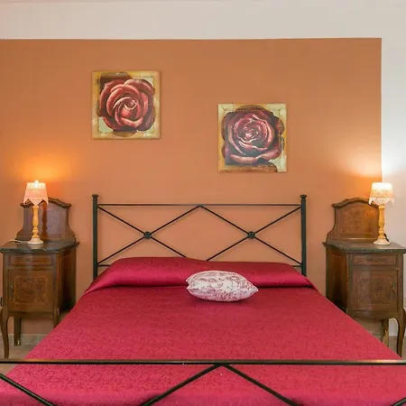 Hébergement de vacances Stupendo Rustico In Pietra Castellina Marittima