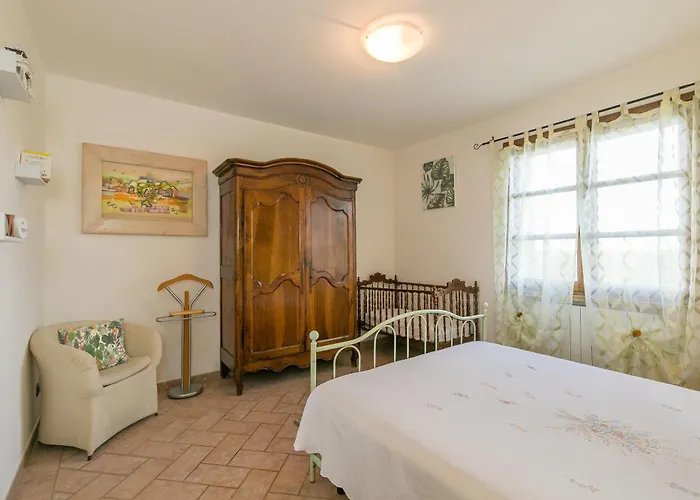 Stupendo Rustico In Pietra Castellina Marittima